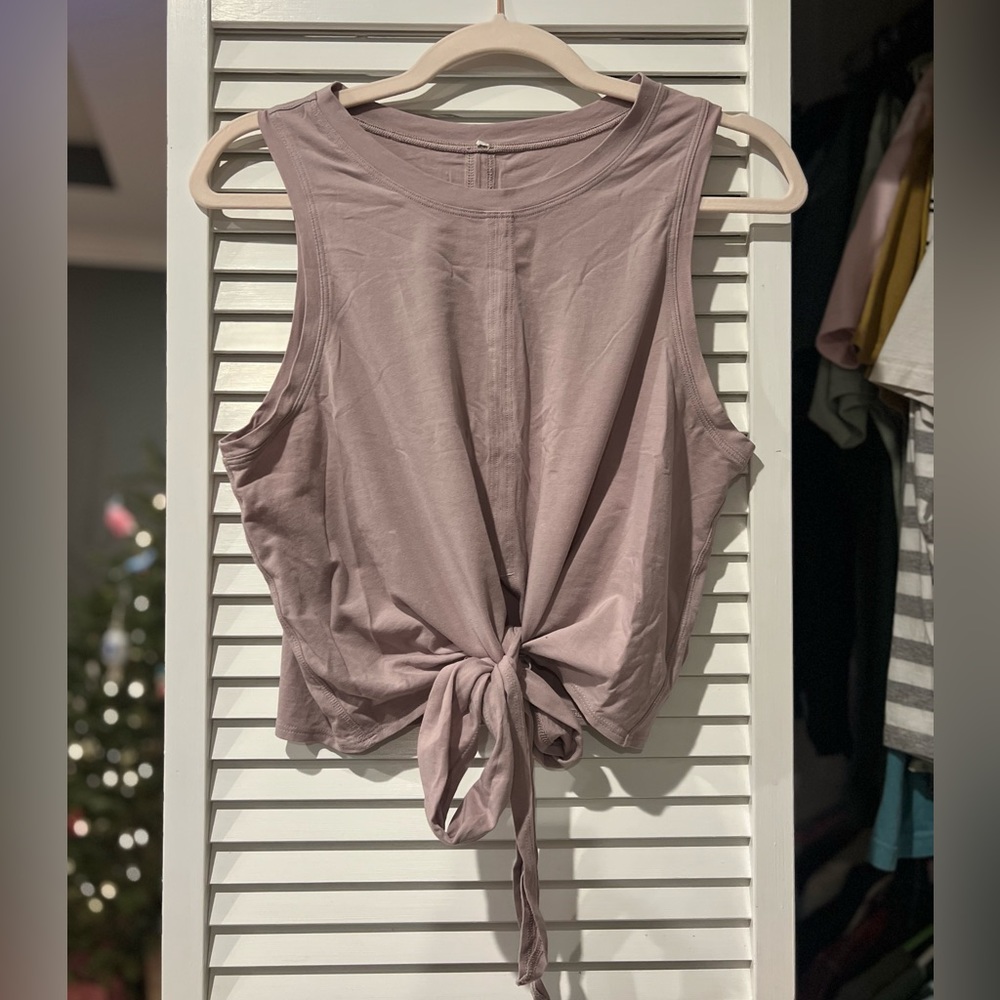 Lululemon tie or crisscross tank top